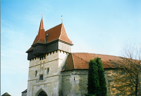 Žatecká brána v Lounech.jpg